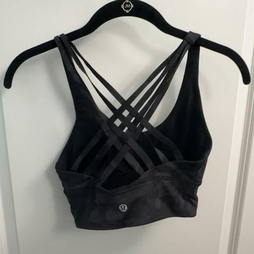 Lululemon  Free To Be Moved Bra