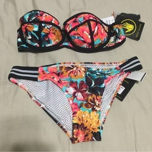 Body Glove  bikini small top xsmall bottoms