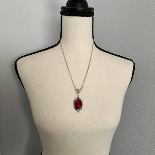 Boutique Red Oval Stone Necklace