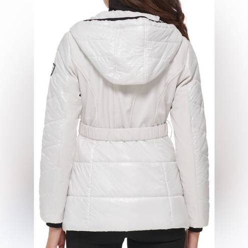 Guess  White Lightweight Puffer Belted Jacket(Size Small)