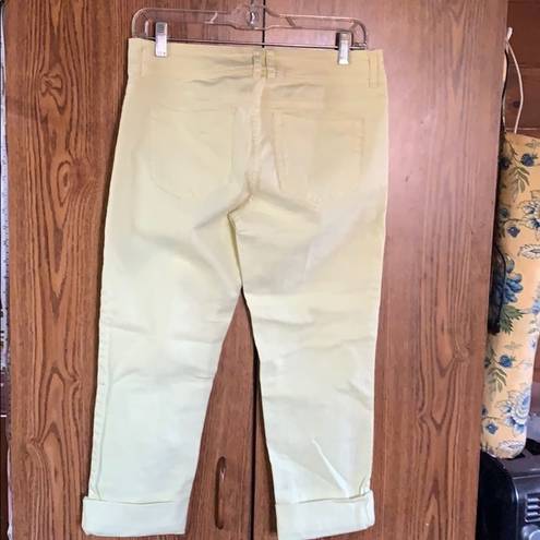 Elle 🔥5/20🔥  Paris Crop pants Sz 6 Yellow