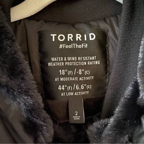 Torrid  Women’s 3-In-1 Parka Puffer Deep Black Removable Quilted Bomber size 2