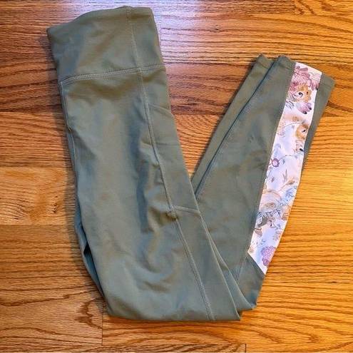 Tuckernuck  sage green and floral print leggings size XS