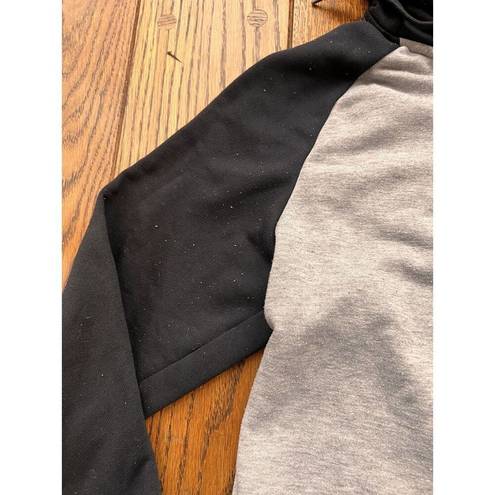 Nike Small Gray And Black Zip Up Hoodie Read Description