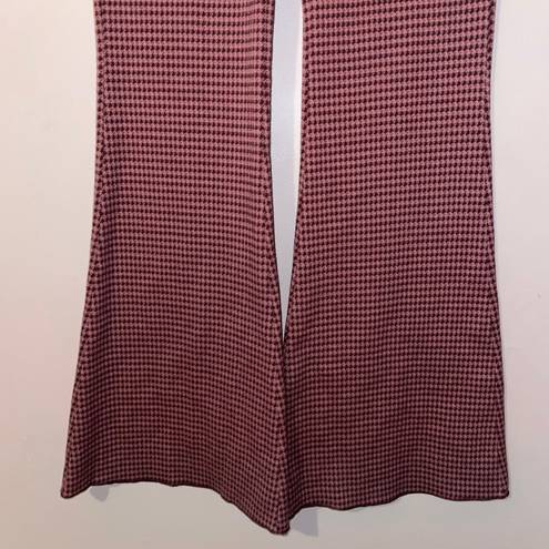 Aerie Red Pink Houndstooth Flare Pants Size S NWT!