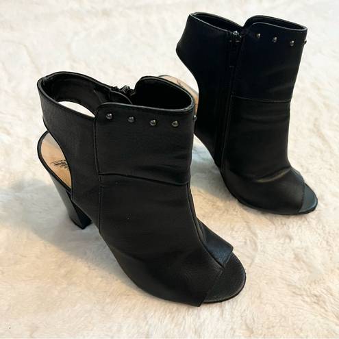 Penny Loves Kenny  Open Toed Studded Chunky Block Heel Leather Booties Size 5.5