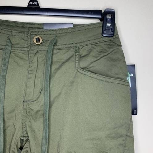 Black Diamond NWT.  EQUIP Credo Shorts