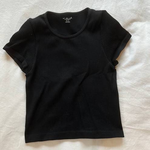 Urban Outfitters Cropped Black T-Shirt