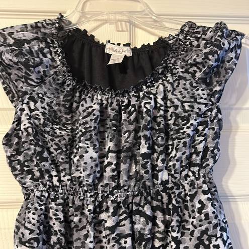 belle du jour  Black & Grey Leopard Print Dress Small