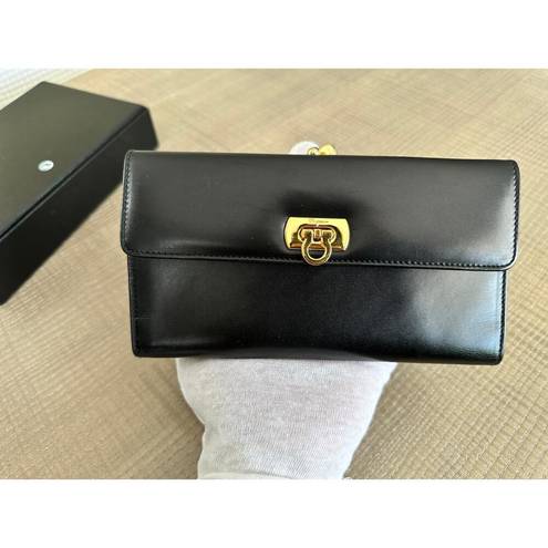 Salvatore Ferragamo Authentic  Black Leather Wallet with Gancini Clasp