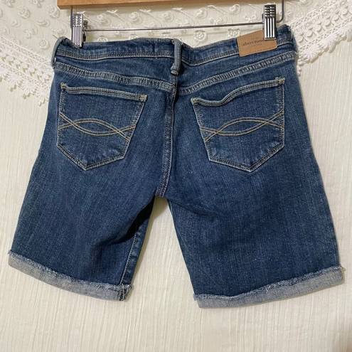 Bermuda Abercrombie Denim Cuffed  Medium Wash Shorts 16