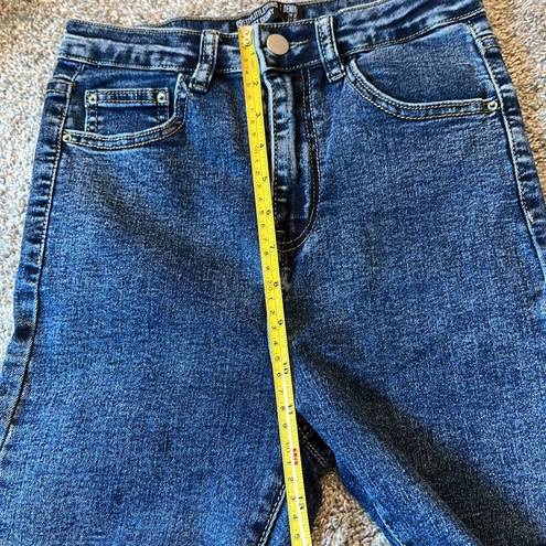 Pretty Little Thing  Washed Indigo 5 pocket skinny jeans