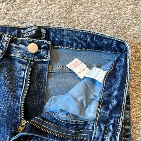 Pretty Little Thing  Washed Indigo 5 pocket skinny jeans