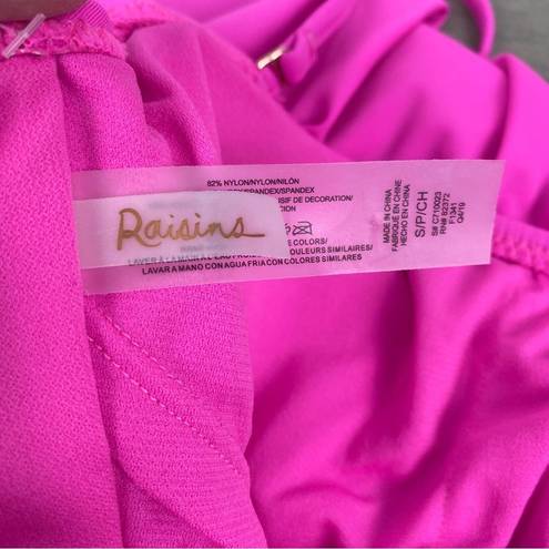 Raisin's  Hot Pink Ruffle Bikini Top Sz.S NWT