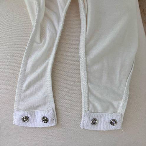 One Piece Lulu’s White Bodysuit  Sleeveless Snap Closure Size M Made in USA