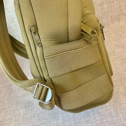 Dagne Dover Medium Dakota Dark Moss Green Neoprene Backpack RT $195