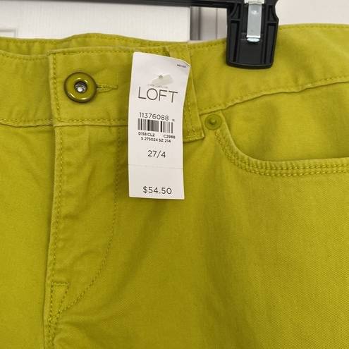 The Loft NWT Anny Taylor modern crop pants in bright green.