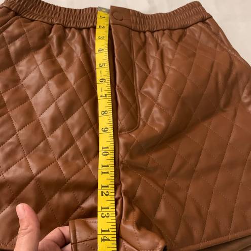 idem Ditto Higher Class Faux Leather Quilted Shorts Caramel Brown size M