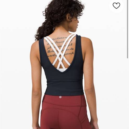 Lululemon power pivot tank