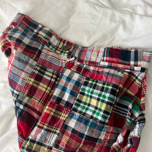 Urban Outfitters mini skirt  Size XS Condition: great  Color: plaid  Details : - Zipper and button on back  - Comfy