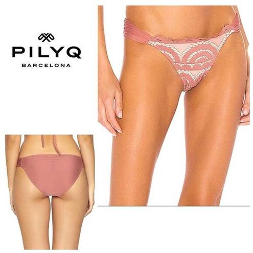 PilyQ New.  lace fanned full bikini bottom. Small