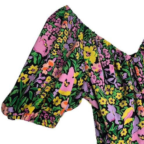 Donna Morgan Multi Color Mini Flowy Floral Dress Size 6 V-Neckline Puff Sleeves