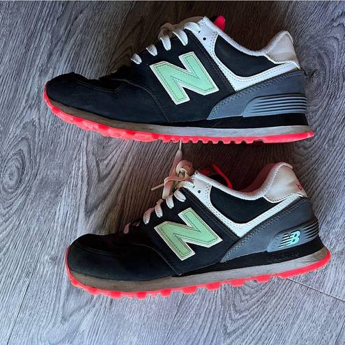 New Balance  574 Shoes (women's 9)