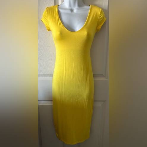 See You Monday  Los Angeles Women’s Midi Knit Yellow Bodycon Dress Size Small‎