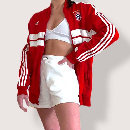 Adidas Vintage Soccer Jacket 🔥