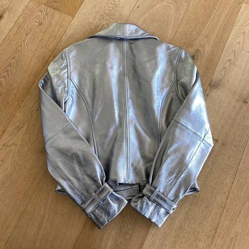 Paige  Ashby Metallic Leather Moto Jacket in Pearlized White/ Silver