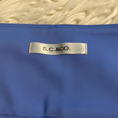 Krass&co S.C&  Skorts size XL brand new with tag color light blue two front pockets