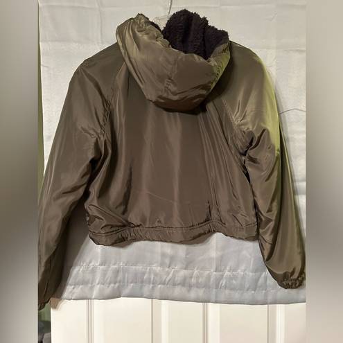 Full Tilt Women’s olive fleece lined jacket with hood