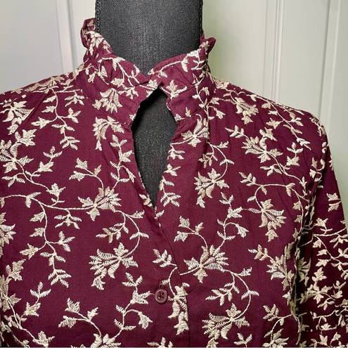 Ann Taylor  NWT Women's Small Maroon Floral Embroidered Blouse Puff Sleeve Ruffle