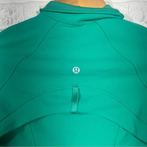 Lululemon  Cropped Define Jacket Nulu in Kelly Green Size 2