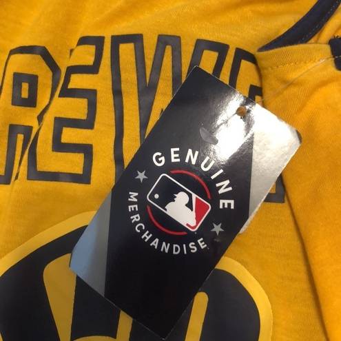 Genuine Merchandise  Women’s Milwaukee Brewers Tank Size Large NWT