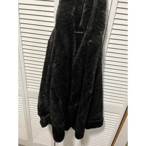 Jones New York Faux Fur Women’s Coat  Size Large