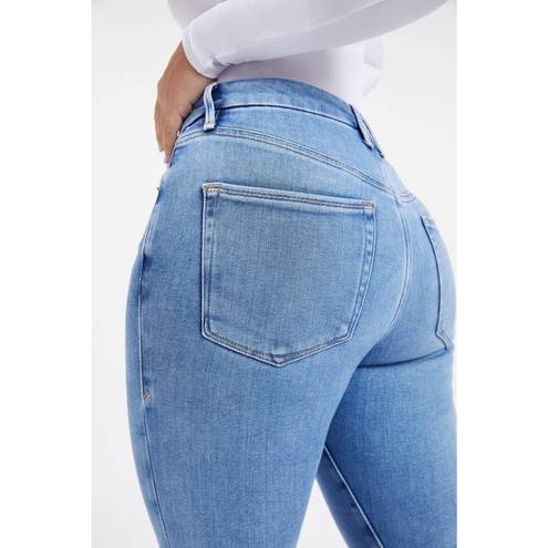 Good American  GOOD PETITE SKINNY JEANS