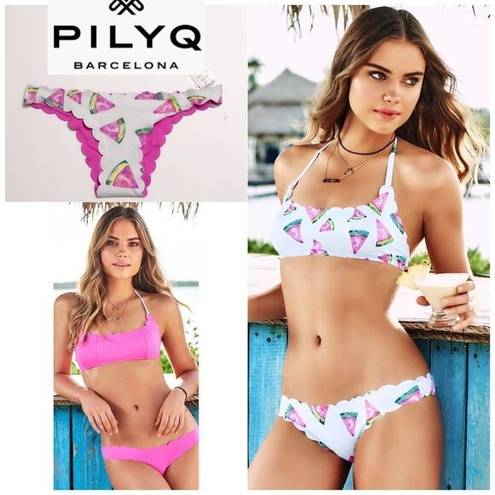 PilyQ New.  Fresca reversible wave teeny bottoms . Large