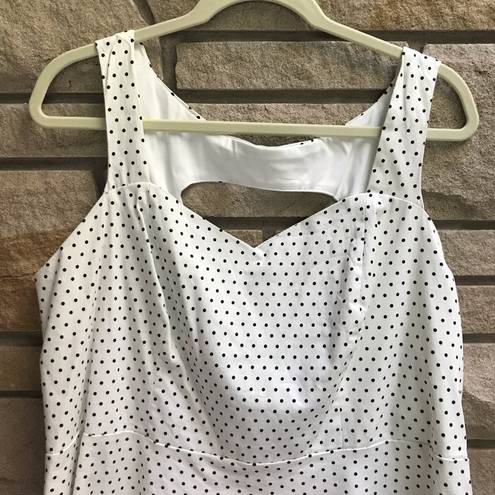 Torrid  Foil White Polka Dot Peplum Top Size 2x Retro Pin zip