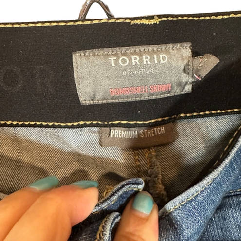 Torrid  Bombshell Skinny Premium Stretch Distressed Ripped Jeans Women Sz 22XT