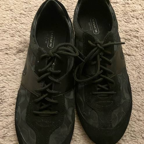 Coach : Black Lexey (A1442) Signature sneakers- 9