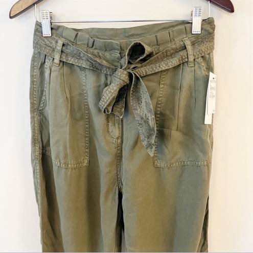 Treasure & Bond  Nordstrom Paperbag Chino Cropped Pants Size 8 Olive Green NEW