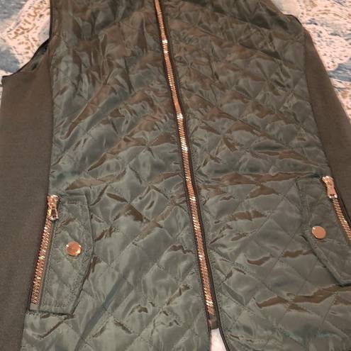 Cavalini  small olive green hunting puffer vest