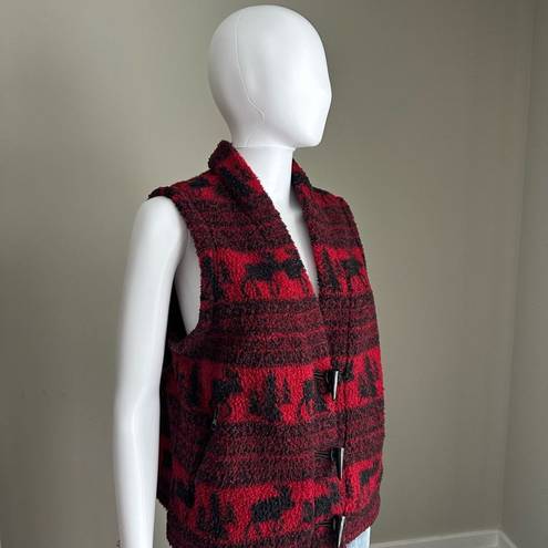 Woolrich Vintage  Red + Black Winter Print Fleece Vest Toggle Closure