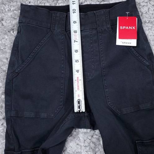 Spanx  Stretch Twill Ankle Cargo Pant Women's Size Small Washed Black Pull On