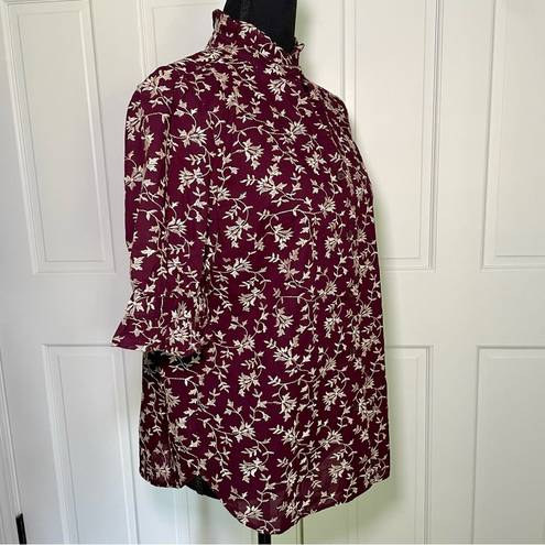 Ann Taylor  NWT Women's Small Maroon Floral Embroidered Blouse Puff Sleeve Ruffle