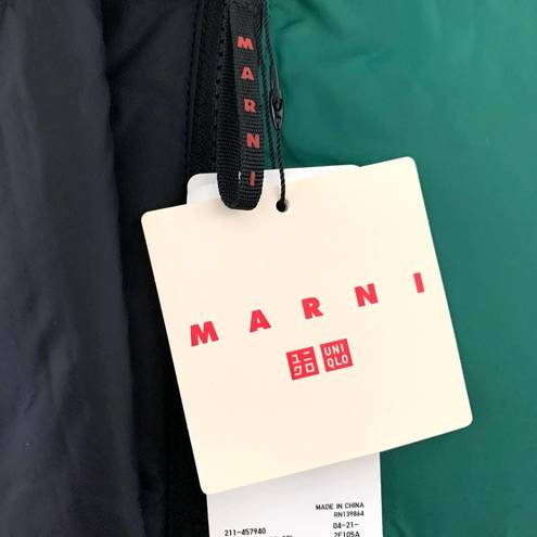 Uniqlo MARNI x  Puffer Down Oversized Vest in Green