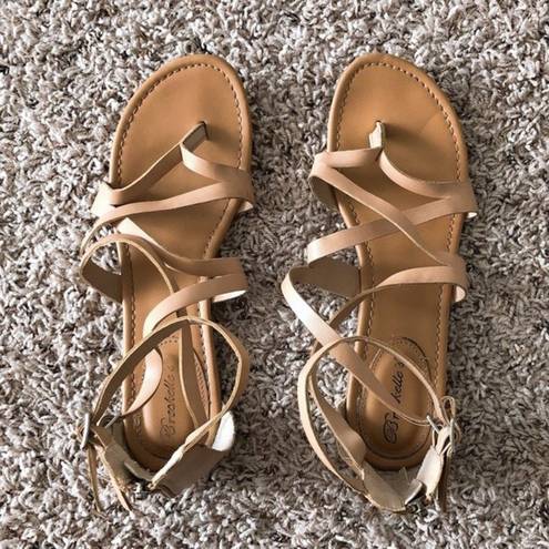 Breckelle’s Breckelle's Sandals Shine Gladiator Cream Brown Criss-Cross Shoe Size 9