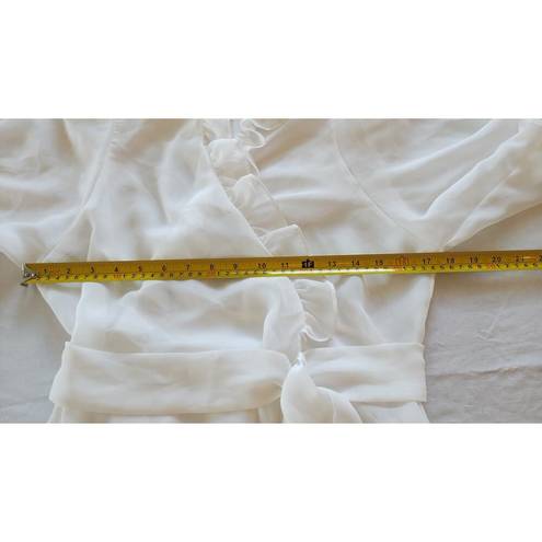 Betsey Johnson  Satin lace ruffle belted wrap Robe White Pearl size Medium