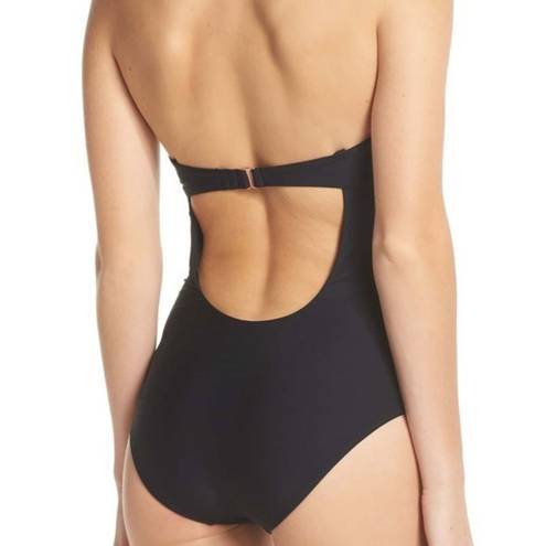 Chelsea28  Scallop Bandeau One-Piece Swimsuit size small